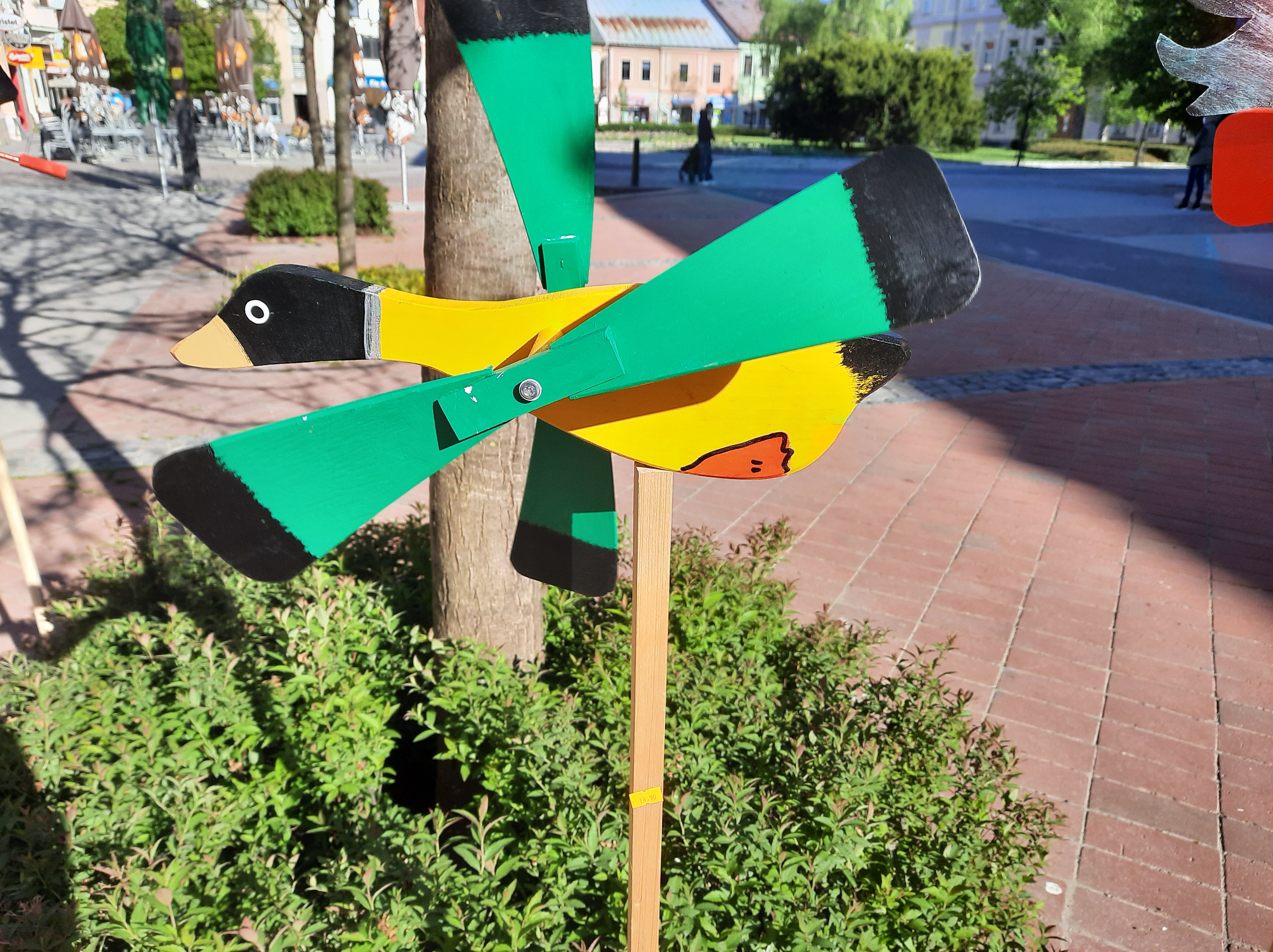 Záhradná vrtuľka- dekorácia orol